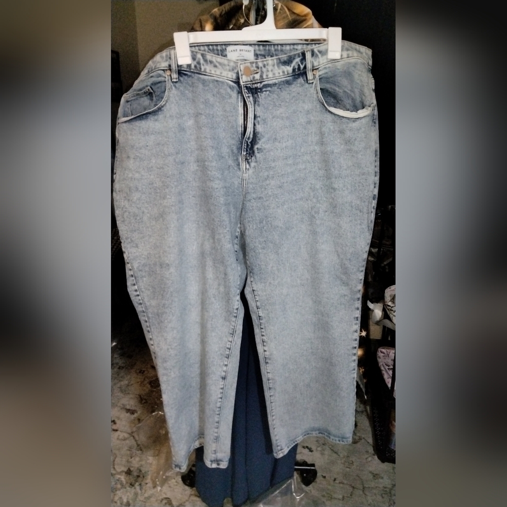 Jeans - Picture 2 of 16